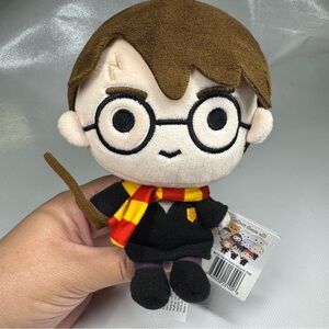 Harry Potter Wizarding World Plush 7 Inch 2018 Stuffed Toy WB Charms